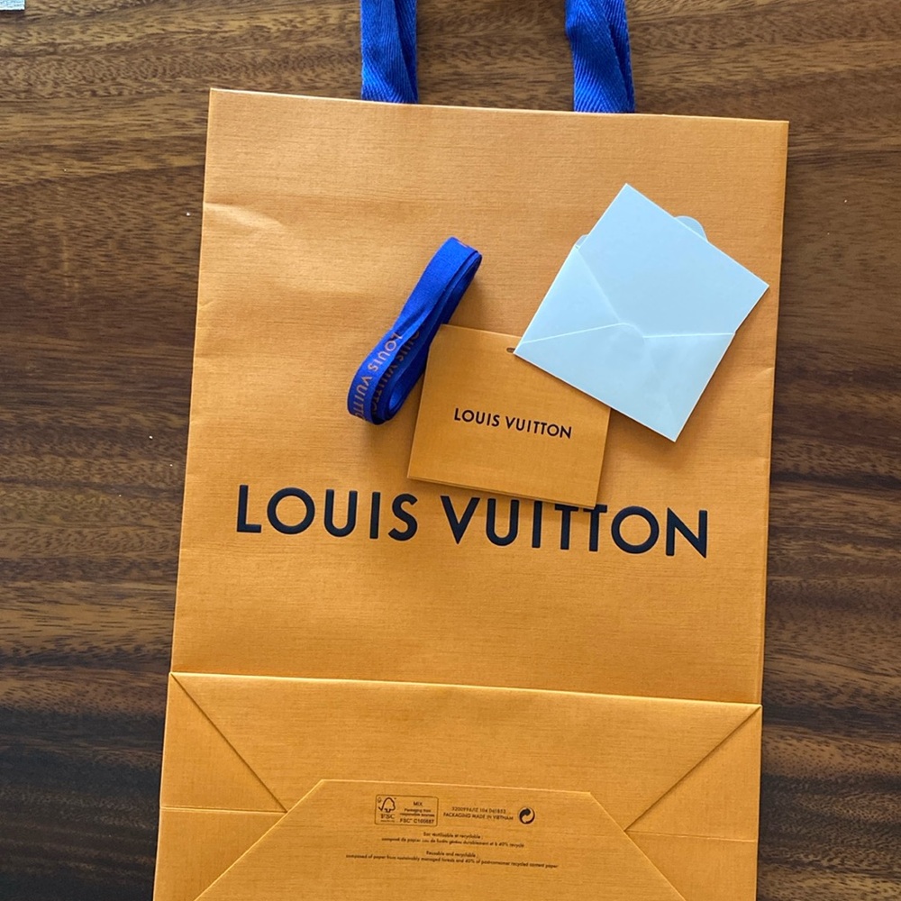 Lois Vuitton gift set